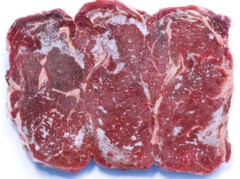 How to quickly thaw meat