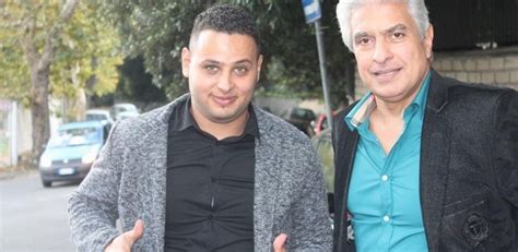 و أضاف رمزي من خلال مداخله هاتفيه مع الإعلامي وائل الابراشي، مقدم برنامج العاشرة مساءً. وائل الإبراشي ينعى مراسل "العاشرة مساء" في أوربا - فن ...