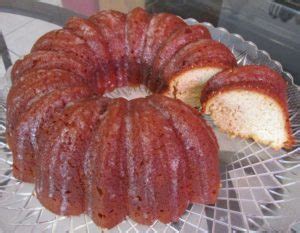 This classic pound cake recipe uses only 4 simple ingredients that all weigh in at 1 pound each. Diabetic Vanilla Almond Pound Cake
