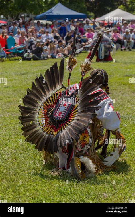 Tradicional Festival De Danza Pow Wow Un Día Completo De Baile