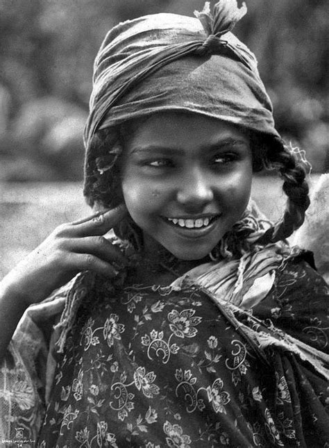 Tunisian Girl By Lehnert Landrock Ca Vintage Portraits African Girl North Africa