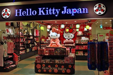 Hello Kitty Japan Store At Haneda Air Port Tokyo Sony α700 And Carl
