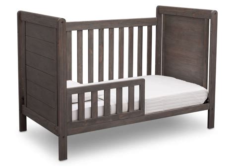 Great investment that offers you and your little one peace of mind and sense of security during the transitioning process. Cali Toddler Bed Rail | Bed rails for toddlers, Toddler ...