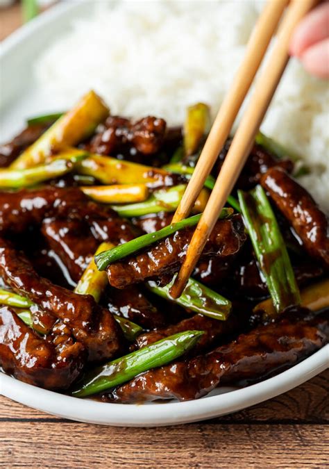 How to cook the beef crispy outside and general tso's chicken: Super Easy Mongolian Beef Recipe | I Wash You Dry