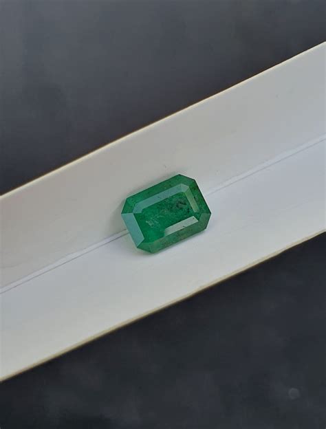 Emerald Stone Natural From Swat Pakistan 229 Ct Zadran Gems