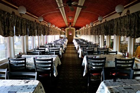 Red Caboose Motel And Restaurant Restaurant Amish Country Train