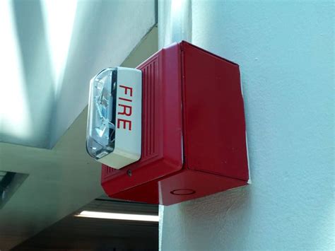 Do Your Employees Know What To Do If Your Buildings Fire Alarm System