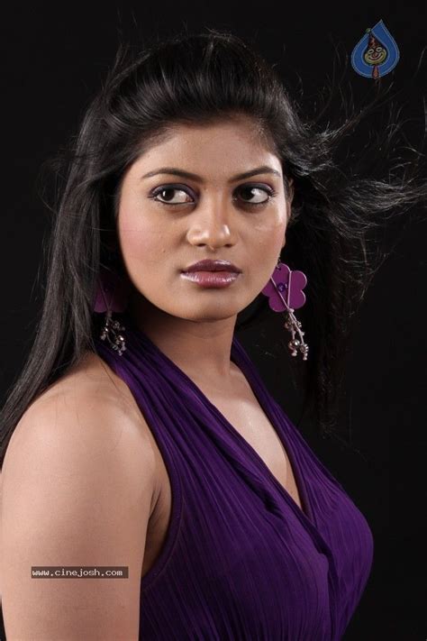 Soumya Hot Gallery Big Image 8 Of 45 Photos Beautiful Actresses