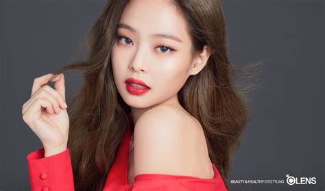 The oldest member in the group, jisoo is a singer, often referred although she is the only member who does not speak english fluently, the vocalist is nevertheless trilingual, able to speak. Who is the prettiest member of BlackPink? - Quora