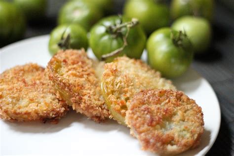 When the tomatoes are browned, flip and fry them on the other side. Easy Fried Green Tomatoes