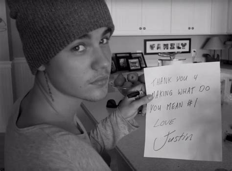 Justin Bieber Debuts Acoustic Version Of What Do You Mean E News