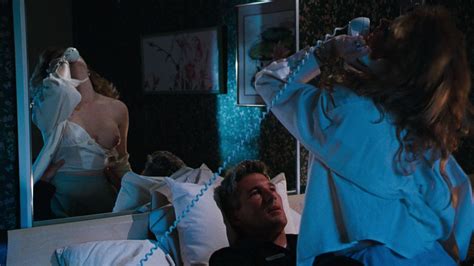 Naked Faye Grant In Internal Affairs
