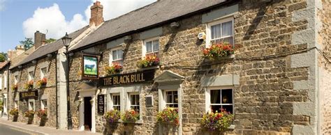 Old english inns are a collection of over 100 of england's historic pubs, inns and hotels, steeped in history and loved for their warmth and hospitality. Pubs in Corbridge - The Black Bull | Old English Inns ...