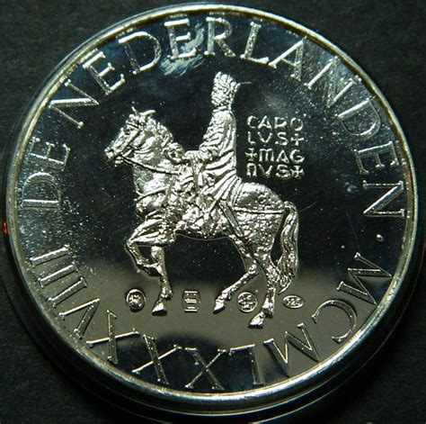 Pin De Monedalia En Canada