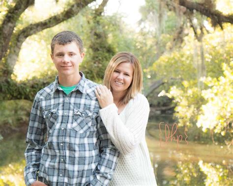 Pin By Jennifer Hoffman On Lori Kelly Photography Mother Son Photos