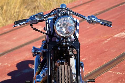 Lord Drake Kustoms боббер Harley Davidson Softail Standard