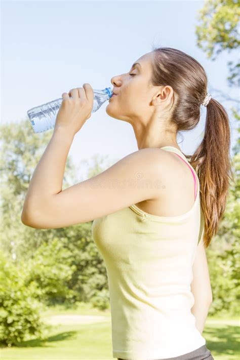 Fitness Girl Drinking Water Stock Photo Image Of Practicing