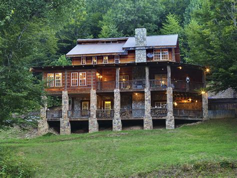 Oakley square log home, dovetailed. Log Cabin Floor Plans Wrap Around Porch