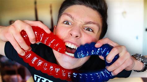 eating the world s largest gummy worm 97 will fail at this challenge youtube