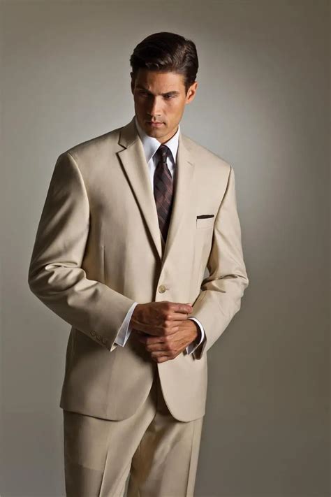 Custom Made Simple Beige Groom Tuxedos Groomsman Suit Bridegroom Attire