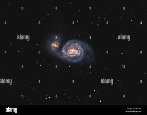 Messier 51a Fotografías E Imágenes De Alta Resolución Alamy