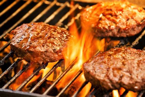 How hot the grill or pan is, how thick the burger is, and whether you want it rare, medium rare, medium, medium well, or well done. Perfecting the Flame-Grilled Hamburger at Home