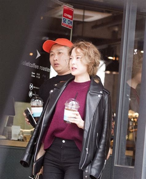 연예계 공식커플인 스윙스·임보라 커플이 결별 조짐을 보였다. 현재 논란중인 스윙스 임보라 실제키
