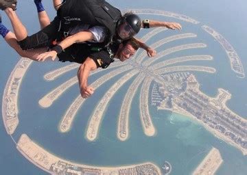 Is there a weight limit for tandem skydiving? Sky Dive Dubai Marina with Private Transfers