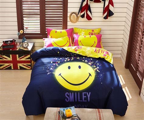 Cotton Cartoon Smiling Face Bedding Sets Queen Size 4pcs Flat Bedlinen
