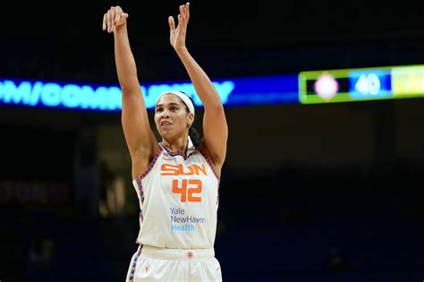 Connecticut Sun Women's Basketball - Sun News, Scores, Stats, Rumors ...