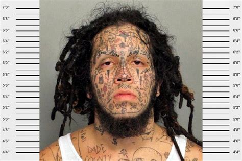 26 Bizarre Mugshots - Wtf Gallery | eBaum's World