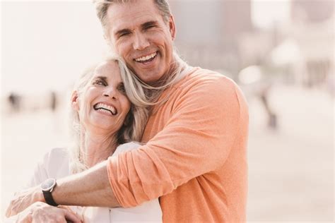 Consejos para mantener la chispa en tu relación después de jubilarte