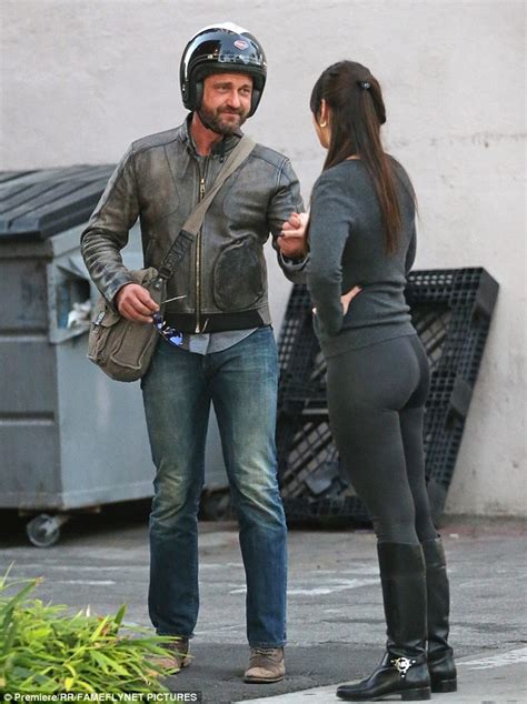 Newly Single Gerard Butler Flirts With Mystery Brunette In Beverly Hills Daily Mail Online
