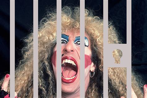 why dee snider s father had him arrested