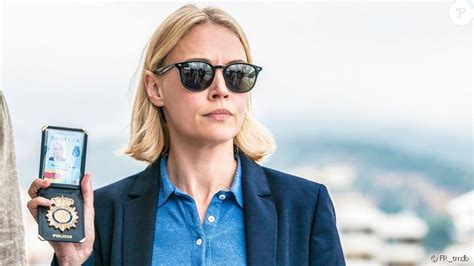In the show, she plays a highly intelligent but uptight british detective who was only meant to stay on the island for a short time, but ends more: Elen Rhys dans la série The Mallorca Files. 2019. - Purepeople
