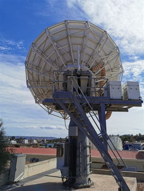 Viasat 73m Ka Band Gateway Earth Station Antenna