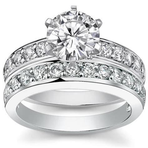 Shop stunning engagement rings online. Engagement Rings - *SALE* 3.52ct Round Brilliant ...