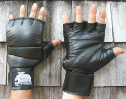 Klixen Leather Gloves Handjob Black Lesbiens Fucking