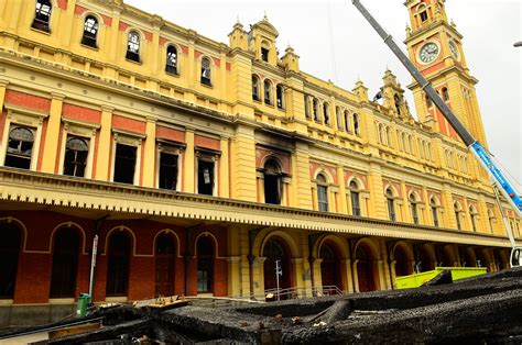 The museu da língua portuguesa is an initiative of the state of são paulo's government, facilitated by the state of culture bureau, conceived and accomplished in partnership with the fundação roberto marinho. Museu da Língua Portuguesa só será reaberto em 2019 ...