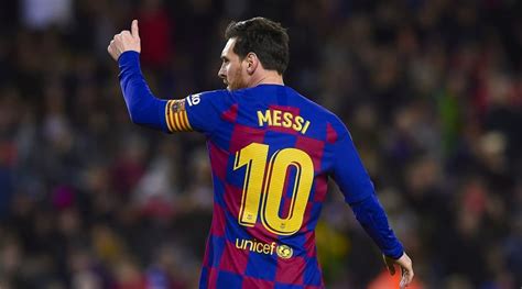 Lionel Messi Becomes Footballs Second Billionaire After Cristiano