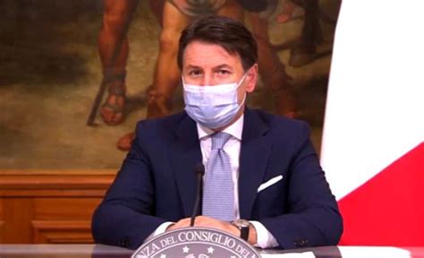 Cosa si potrà fare e cosa no. L'entrata in vigore del nuovo Dpcm slitta di un giorno. Il ...