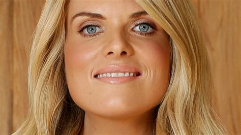 Erin Molan Pregnancy Footy Show Host Rushed To Hospital In An