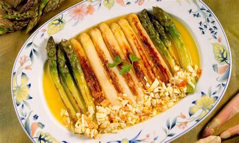 Vídeo receta 89 aquí cocinamos todos. Receta de Espárragos blancos y verdes a la plancha ...