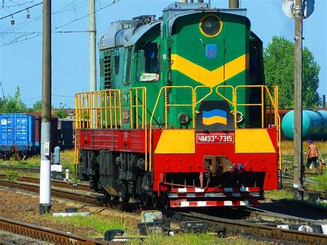 Это позволило зениту досрочно завоевать золотые медали. Локомотив Поезд / Kak Narisovat Poezd Karandashom 52 Foto ...
