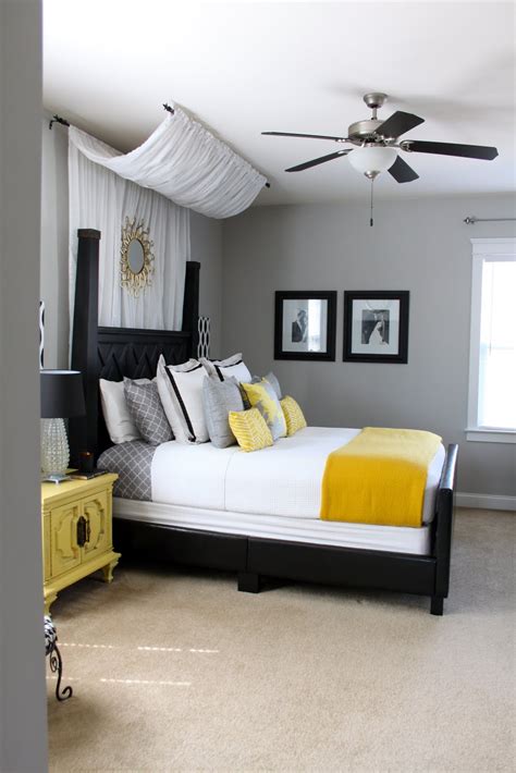As i have said many times i love changing how the beds are dressed just like the simple changes in the guest. DIY Canopy: Master Bedroom | The New Mrs. Stott