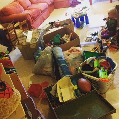 5 Things You Absolutely Must Know Before You Kon-Mari Declutter Your