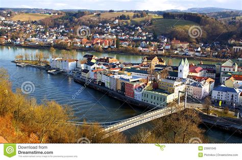 Book online now for your stay in haus panorama, one of the best low cost hostels in passau, starting from null eur per person. Malerisches Panorama Von Passau. Deutschland Stockbild ...