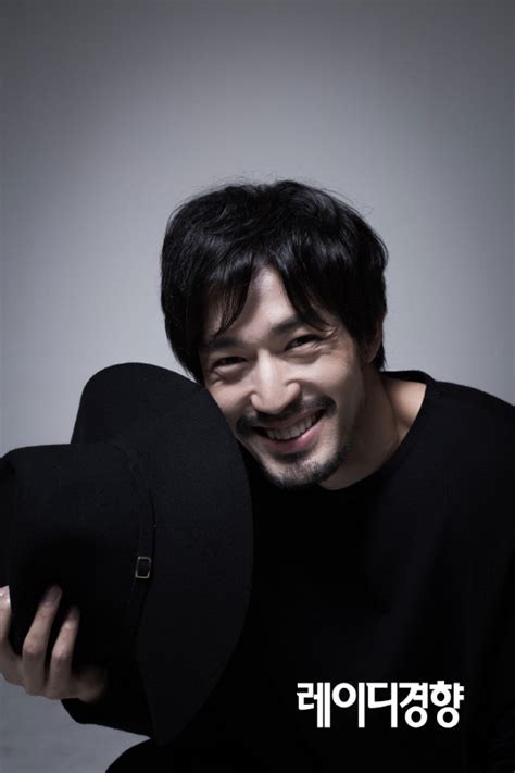 이시하라 사토미, 아야노 고, 이마다 미오, 오타니 료헤이, 와타나베 다이스케, 하시모토 준 출연: 오타니 료헤이, 패션 화보..'평범함 속 특별함'
