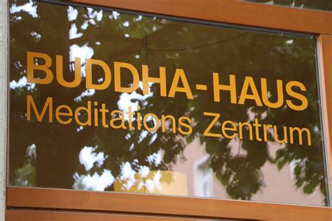 422 просмотра 5 месяцев назад. Stadtzentrum München - Buddha-Haus