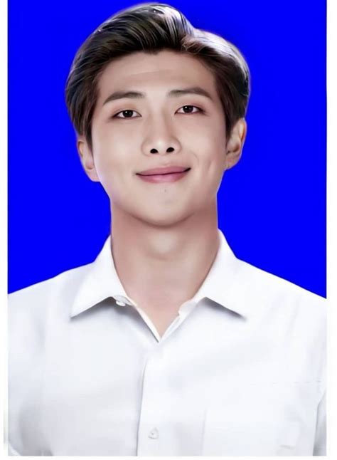 Download Background Biru Pas Foto Adalah - IMAGESEE